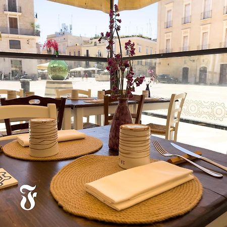 شقة A Flat With A View In The Heart Of The Old Town باري المظهر الخارجي الصورة